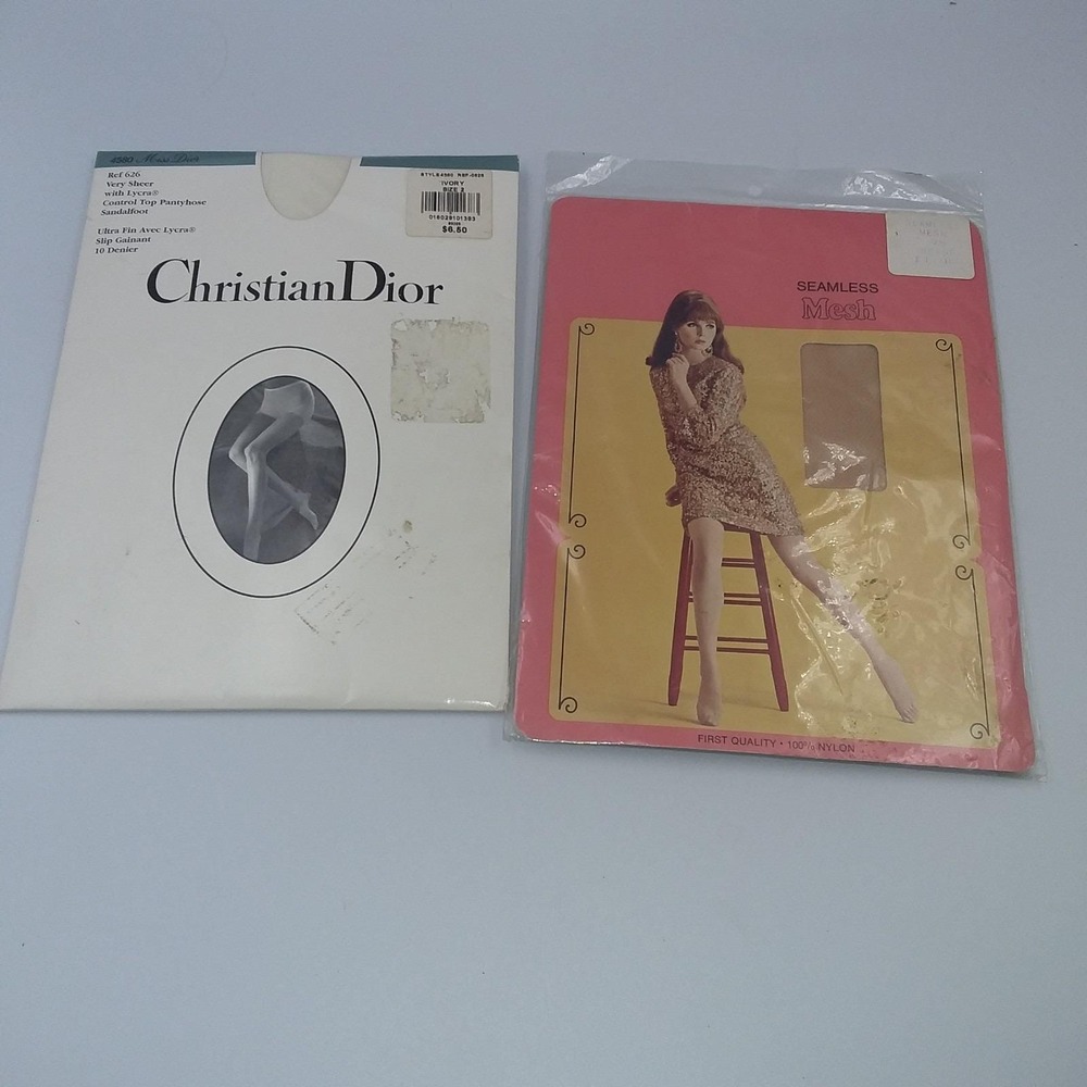 2 Vintage Christian Dior / Riegel Sanders 1968 Nylon Stockings‎